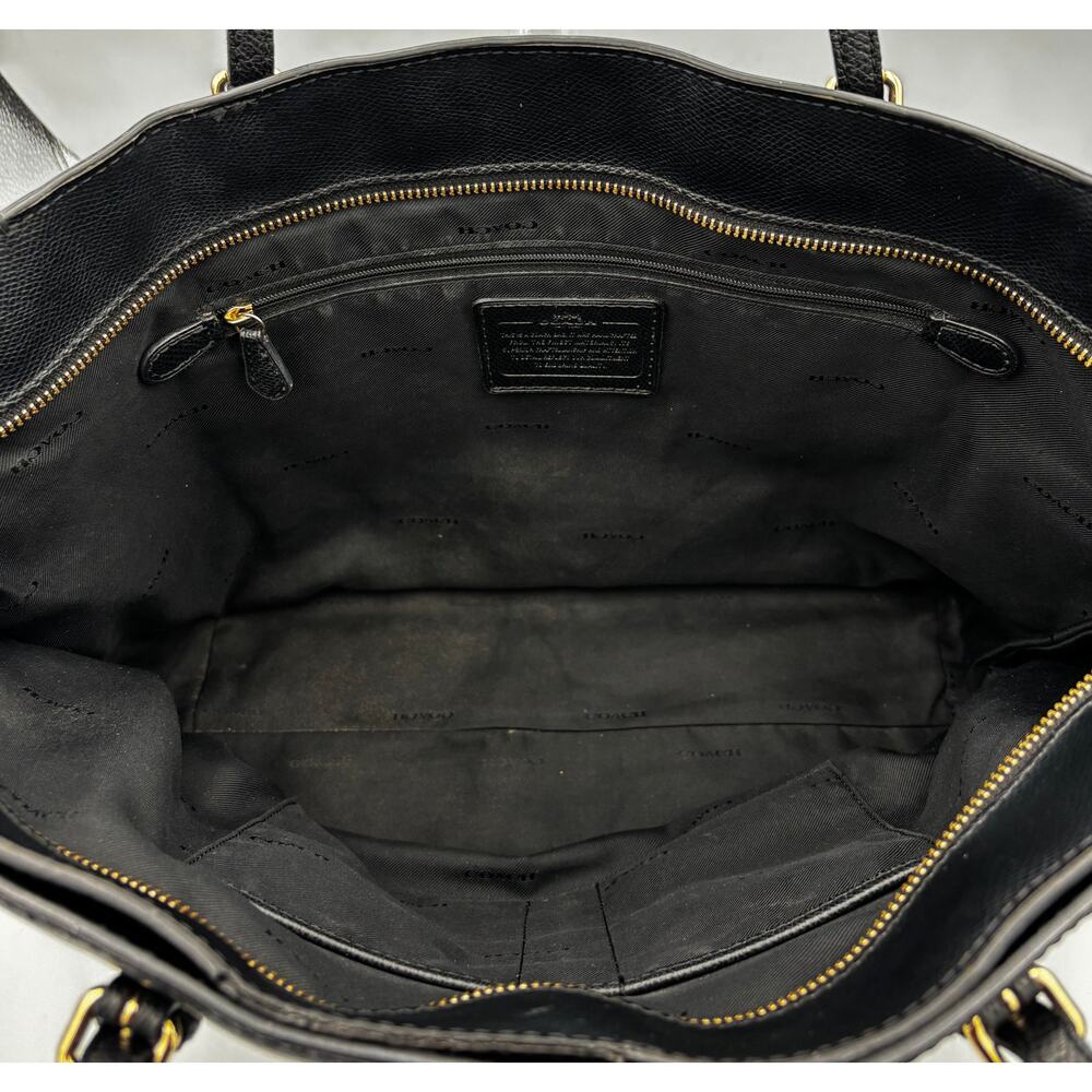 Coach Black Leather Turnlock Tote | Large Crossgrain Shoulder Bag - Picture 6 of 6